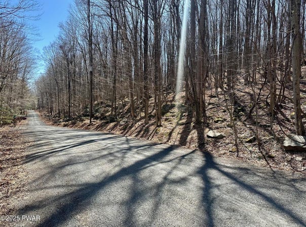 144 Sheridan Road, Hawley, PA 18428