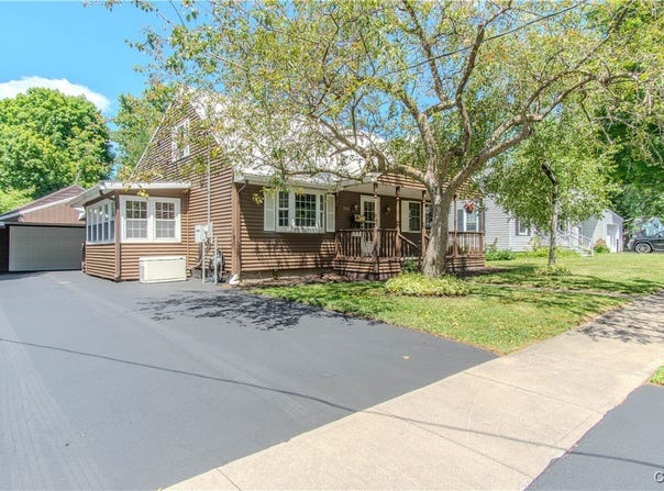 212 Iroquois Avenue W, Watertown City, NY 13601