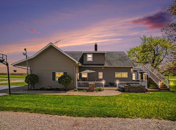 6987 E Beaverton Road, Clare, MI 48617