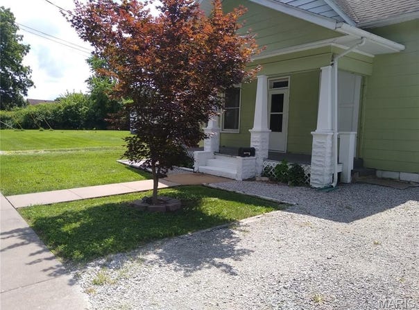 207 S Oak Street, Sparta, IL 62286