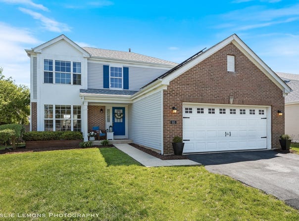 531 Hillcrest Drive, Bolingbrook, IL 60440