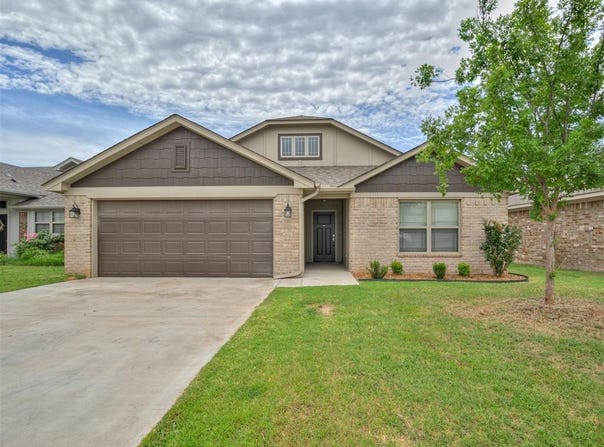 17613 Nantucket Avenue, Edmond, OK 73012