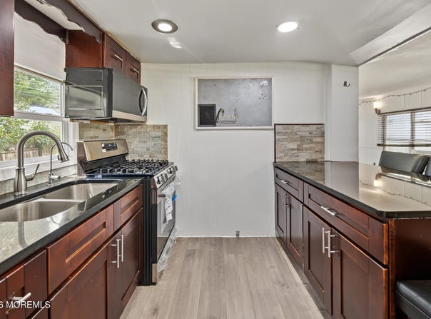 511 Wrightstown Sykesville Road, Wrightstown, NJ 08562