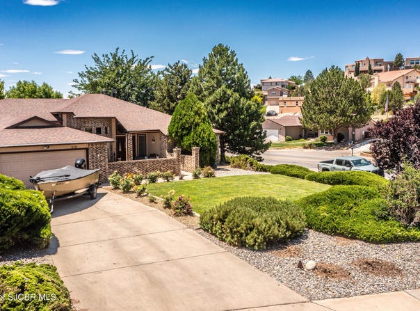 519 TETON Drive, Farmington, NM 87401