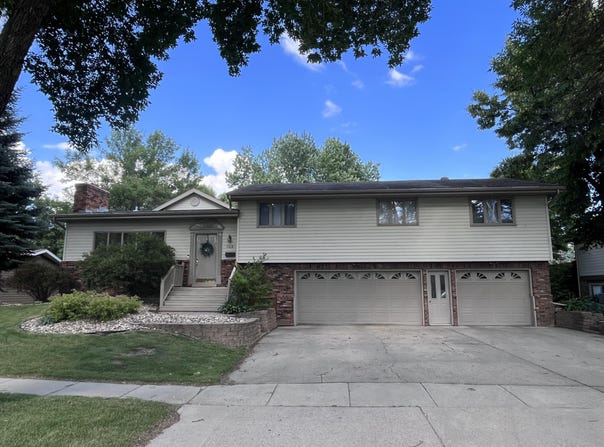 1518 N Jackson Street, Aberdeen, SD 57401
