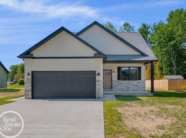 1807 Riley, Saint Clair, MI 48079