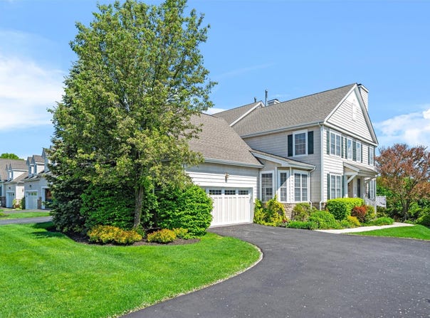 30 Turnberry Court, Monroe, NY 10950