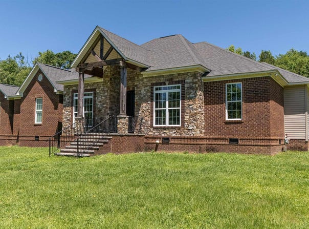 8100 Gallant Road, Gallant, AL 35972