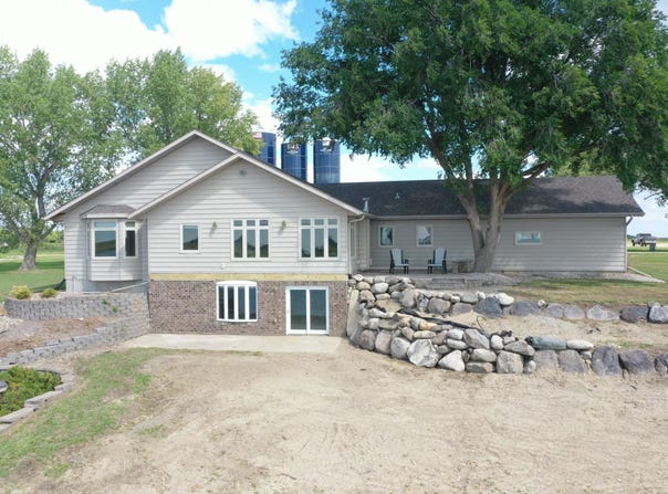 13167 N Sunrise Drive, Mina, SD 57451