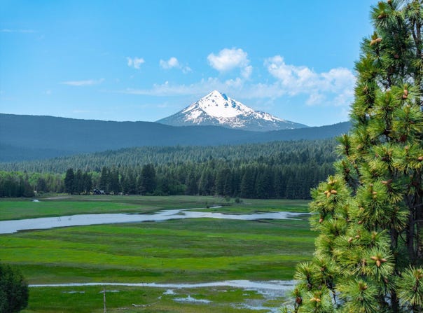 24850 Westside Road, Klamath Falls, OR 97601