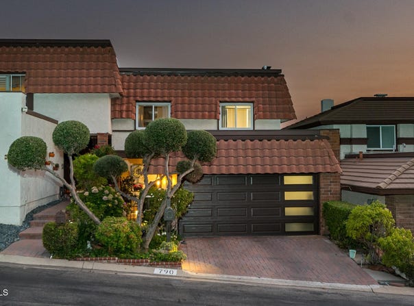 790 Starlight Heights Drive, La Canada Flintridge, CA 91011