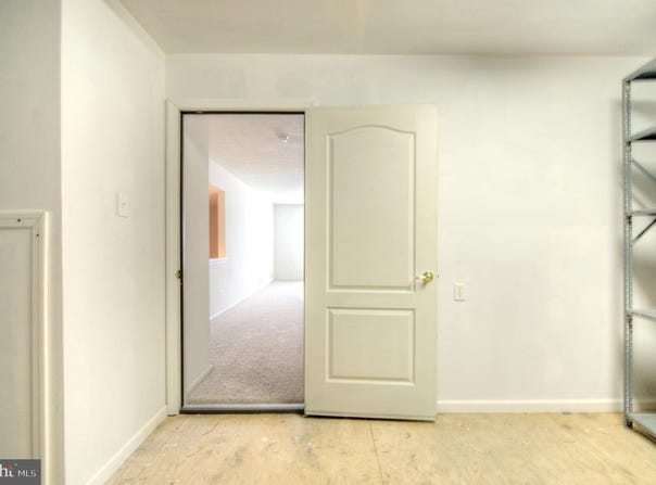 13 CHEW LANE, SEWELL, NJ 08080