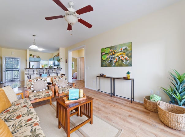 73-1102 NUUANU PL unit: F203, Kailua-Kona, HI 96740