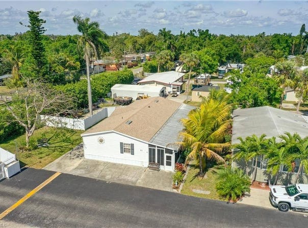 647 Nuna Ave, Fort Myers, FL 33905