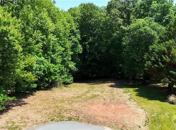 Pine Knoll Drive, Mount Airy, NC 27030