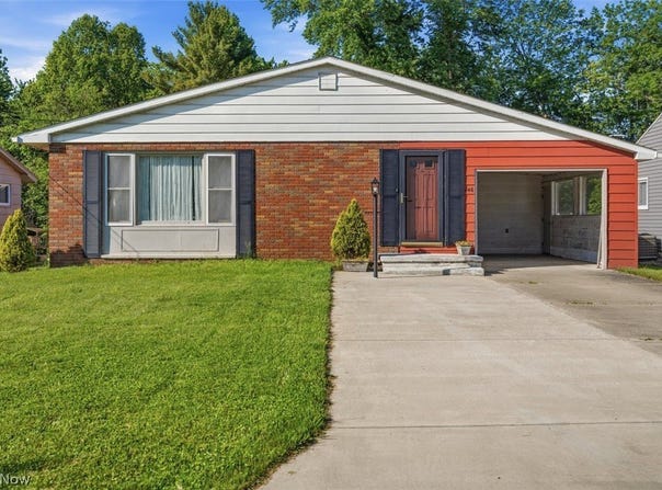 146 Riverview Drive, Marietta, OH 45750