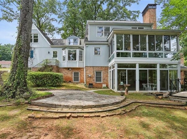 5622 Williamsburg Drive, Norcross, GA 30093
