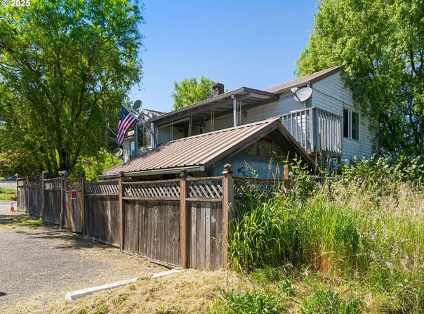 50316 COLUMBIA RIVER HWY, Scappoose, OR 97056
