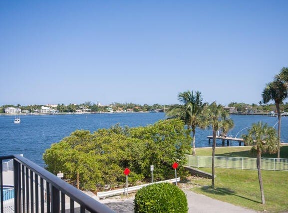 301 Croton Avenue, Lantana, FL 33462