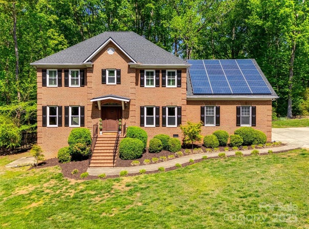 7122 Forest Ridge Road, Matthews, NC 28104