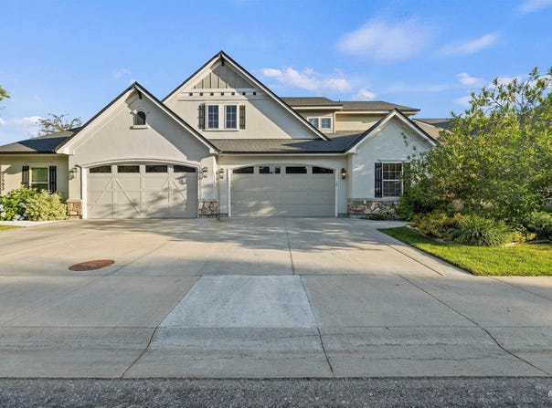 2579 E Summer Dawn St, Meridian, ID 83646
