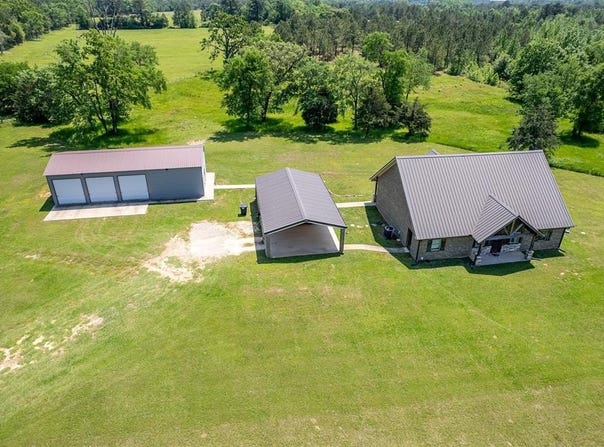 13043 W County Road 4182, Henderson, TX 75654