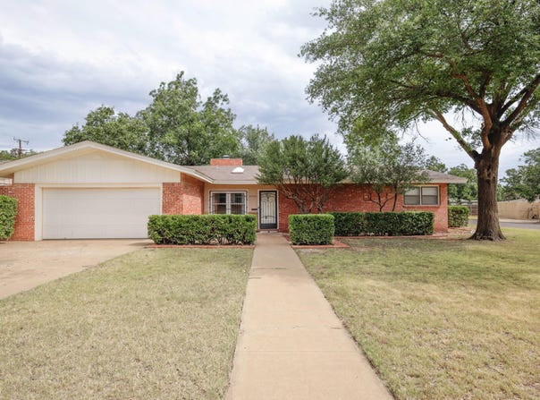 3202 45th Street, Lubbock, TX 79413