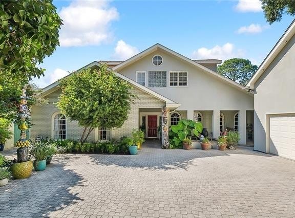 5776 BELLAIRE Drive, New Orleans, LA 70124