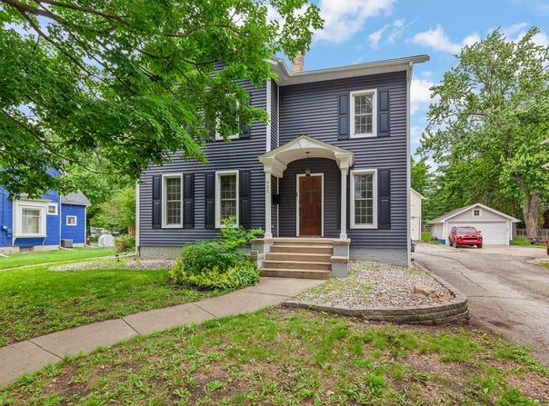830 College Avenue, Adrian, MI 49221