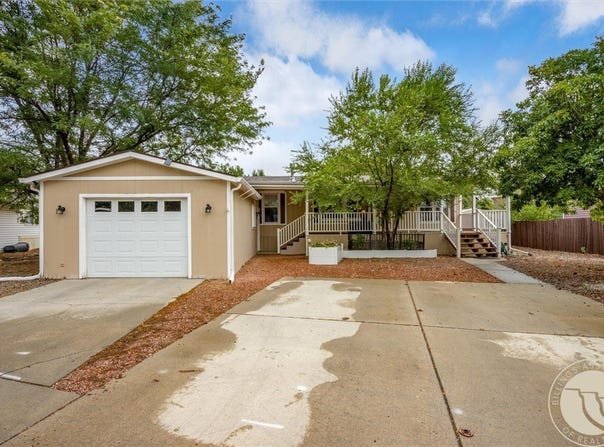 24 MOUNTAIN SIDE Drive, Billings, MT 59102