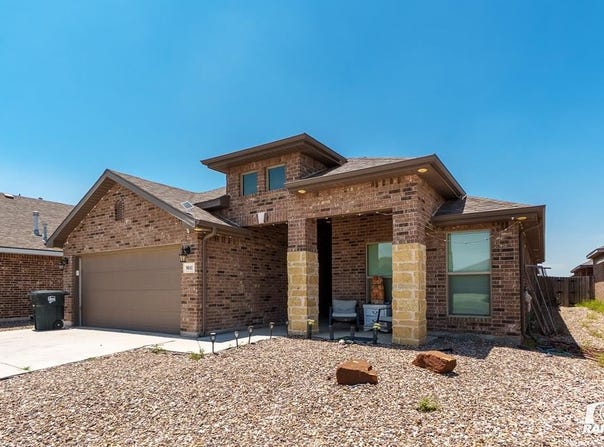9041 Red Cliff Ave, Odessa, TX 79765