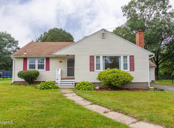 64 Donna Ave, Pittsfield, MA 01201