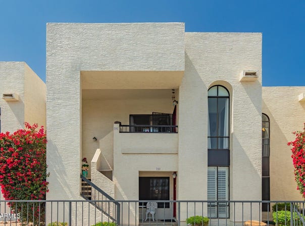 16739 E EL LAGO Boulevard, Fountain Hills, AZ 85268