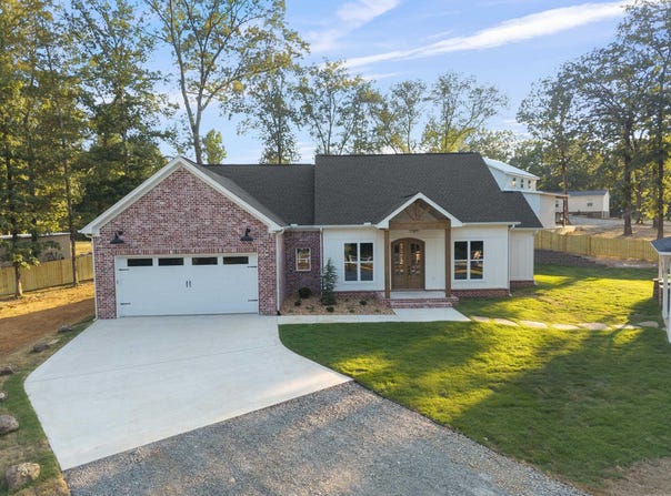 132 Rock Crusher Road, Houston, AR 72070