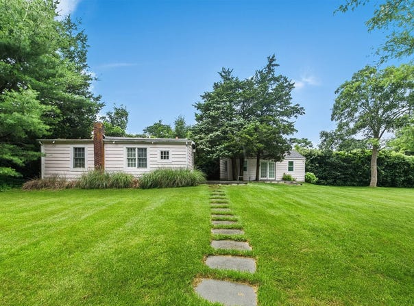 41 Snake Hollow Road, Bridgehampton, NY 11932