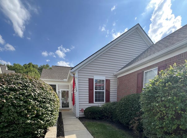 5891 Oak Path Lane, Columbus, OH 43213