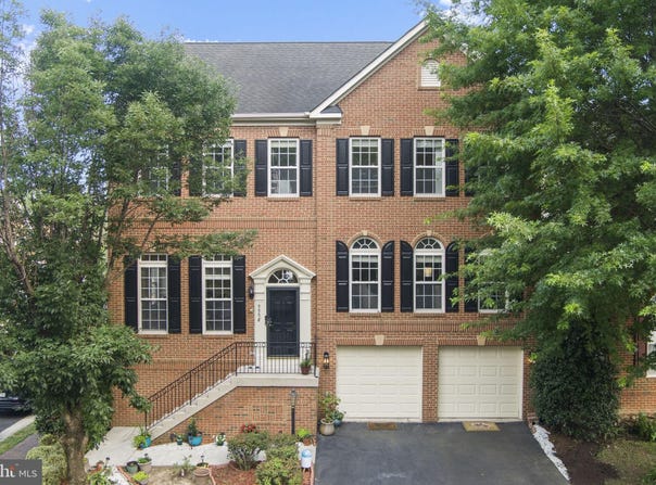9958 E HILL DRIVE, LORTON, VA 22079