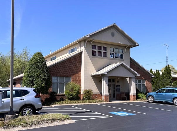 1721 McIntosh Street, Bowling Green, KY 42104