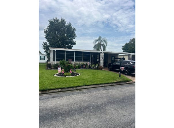 60 Southampton Blvd, Auburndale, FL 33823