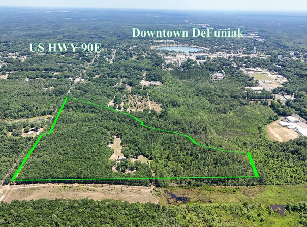 841 N 1St Street, DeFuniak Springs, FL 32433