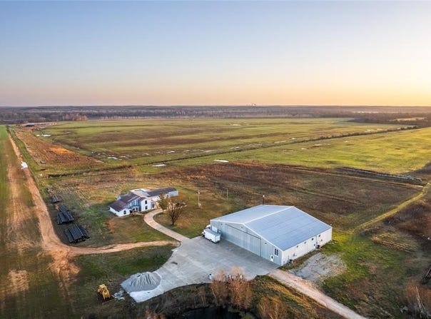 22793 Farm Road 410 N, Detroit, TX 75436