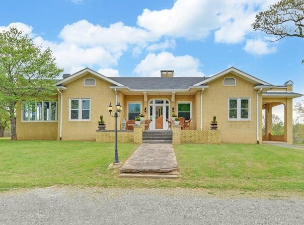 2465 Blue Ridge Drive, Blue Ridge, GA 30513