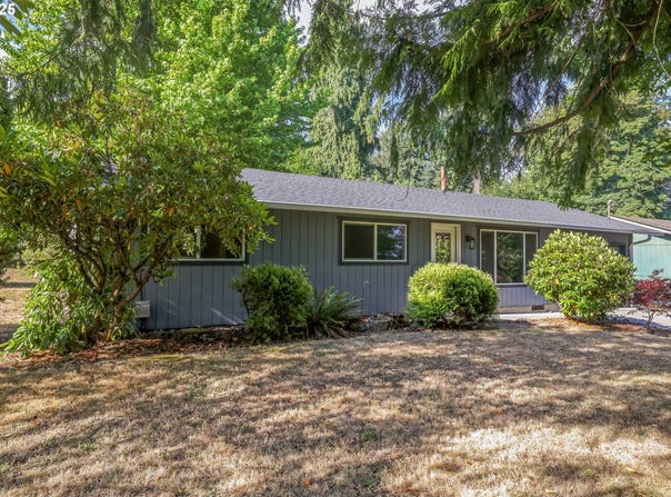 524 E E ST, Rainier, OR 97048