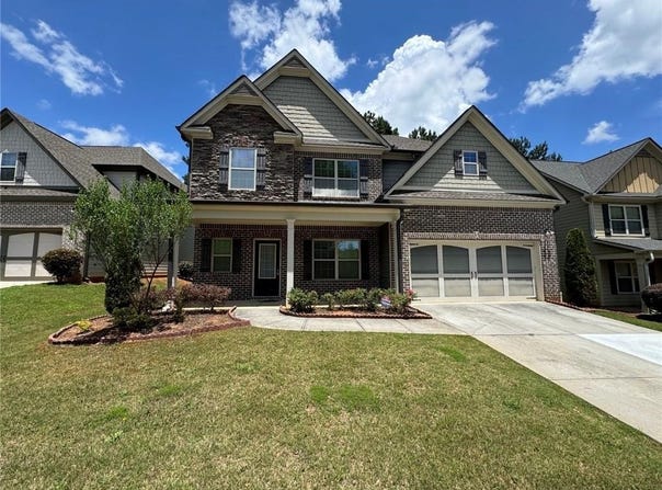 3270 Arbor Oaks Drive, Snellville, GA 30039