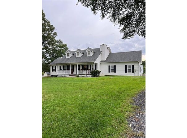 400 Iron Hill Road, Taylorsville, GA 30178