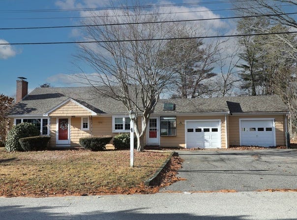 42 Carr Road, Marshfield, MA 02050