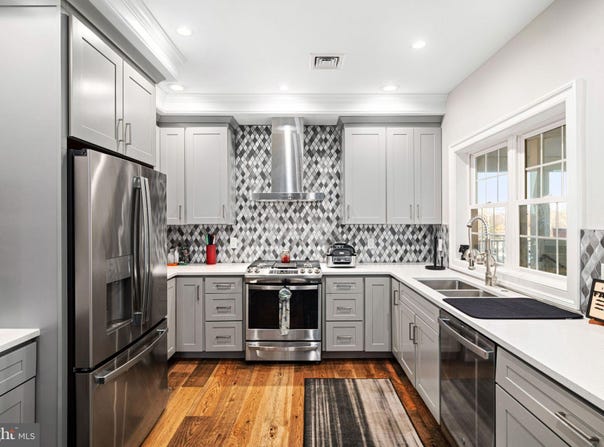 106 MILL STREET, BRISTOL, PA 19007