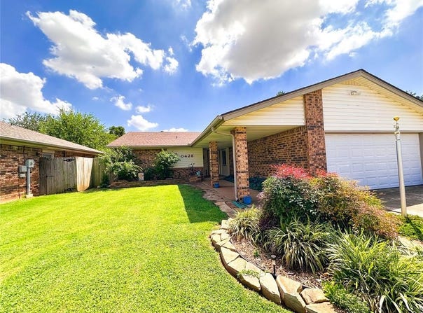 10428 Dover Drive, Yukon, OK 73099