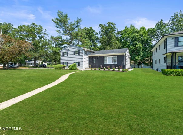 460 Runyan Avenue, Deal, NJ 07723
