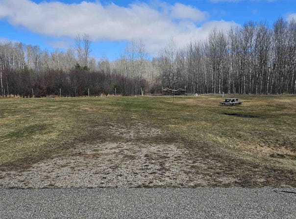 1450 DUNDEE, Gladwin, MI 48624
